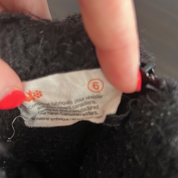 Size 6 toddler girl winter boots - Picture 4 of 4